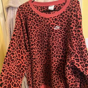 Nike Pink and Black Leopard Print Sweater 3X Plus Size very warm